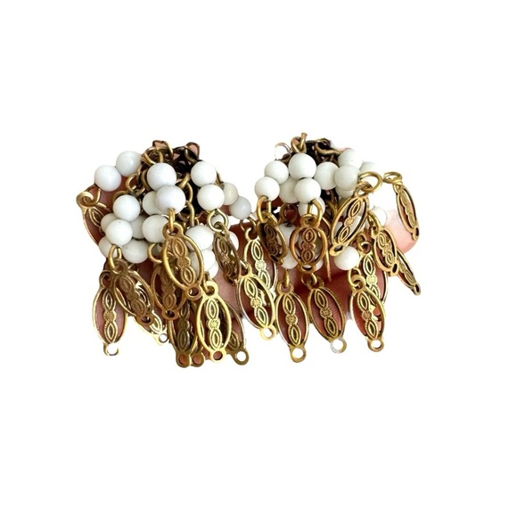 Vintage Beaded Waterfall Earrings Gold Tone Bead Cluster Chandelier Clip On 60s - Picture 2 of 9